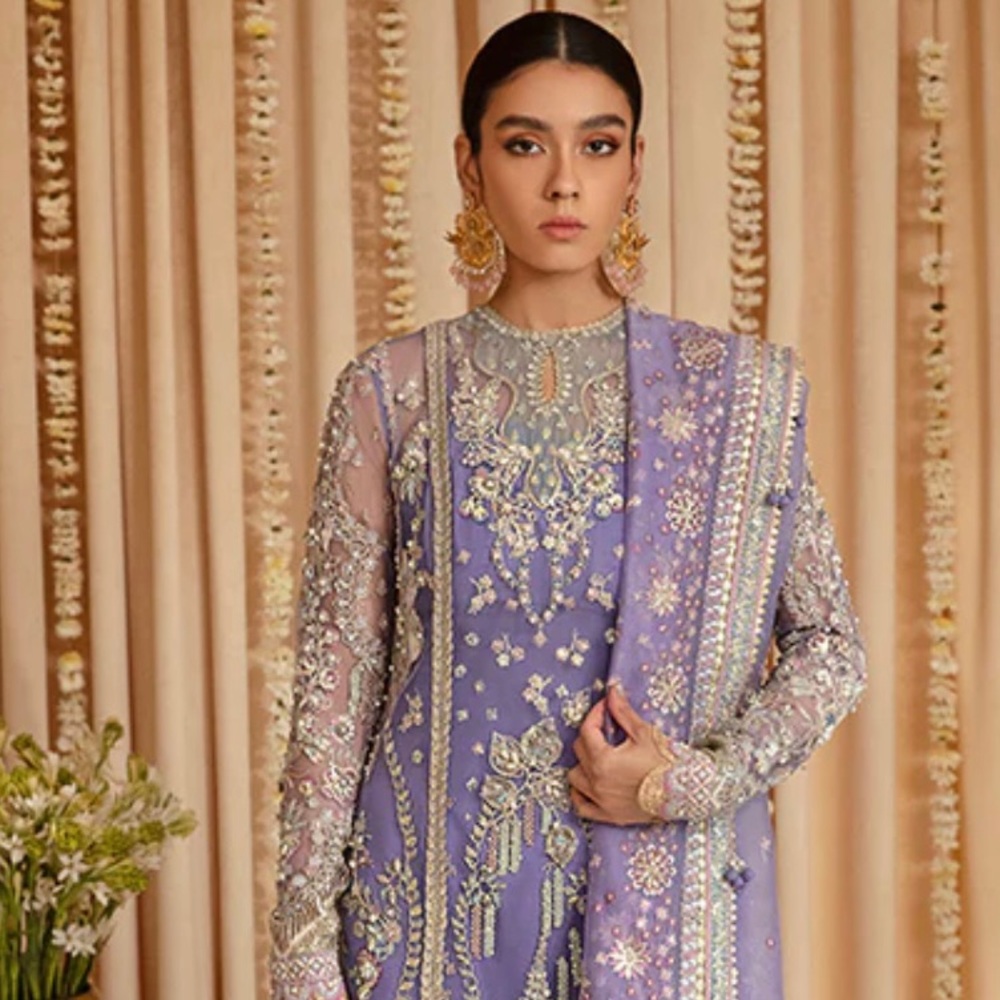 Brand new Pakistani suffuse formal